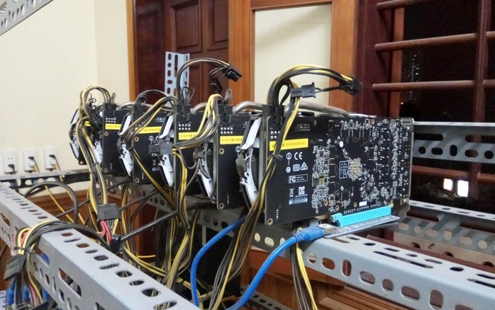 Tận mắt thấy dàn trâu đào tiền ảo Bitcoin tiền tỉ ở Hà Nội - Ảnh 11.