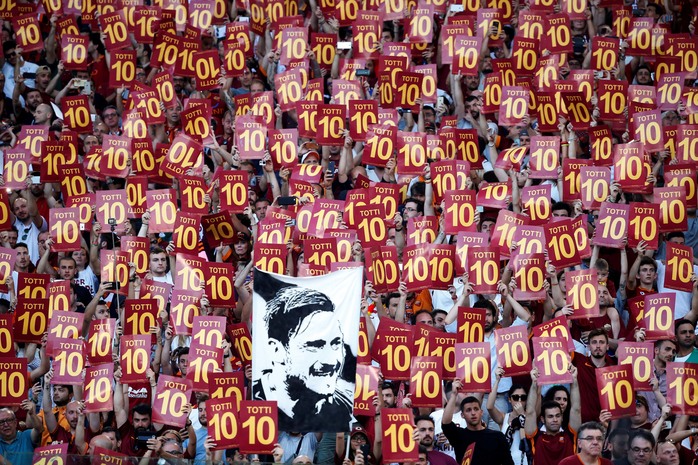 Totti và biểu tượng của lòng trung thành - Ảnh 1.