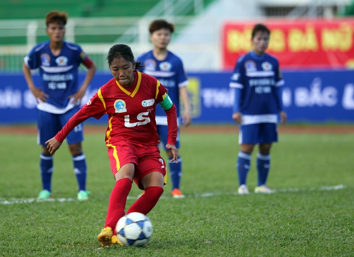 Tuyển thủ nữ Việt Nam từ chối sang Bồ Đào Nha thi đấu - Ảnh 2.