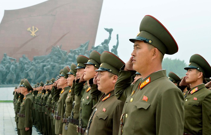 Triều Tiên đối mặt trừng phạt cứng rắn chưa từng có - Ảnh 1.