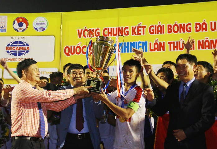 U21 HAGL vô địch, tiếc cho Văn Sơn - Ảnh 1.