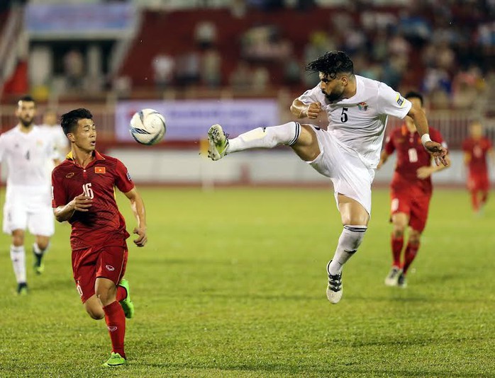 Việt Nam - Jordan 0-0: Đặng Văn Lâm cứu chủ nhà thoát thua - Ảnh 12.