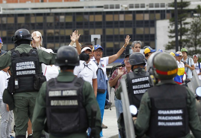 Venezuela: Hội đồng lập hiến ra đời trong bạo lực - Ảnh 1.