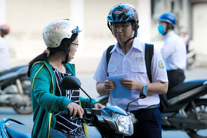 Đề thi môn văn nói về lòng thấu cảm - Ảnh 1.