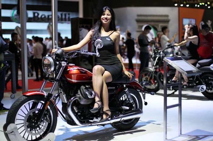 Mô tô cổ điển gây sốt tại Motor show 2017 - Ảnh 10. Mô tô cổ điển gây sốt tại Motor show 2017 - Ảnh 10.