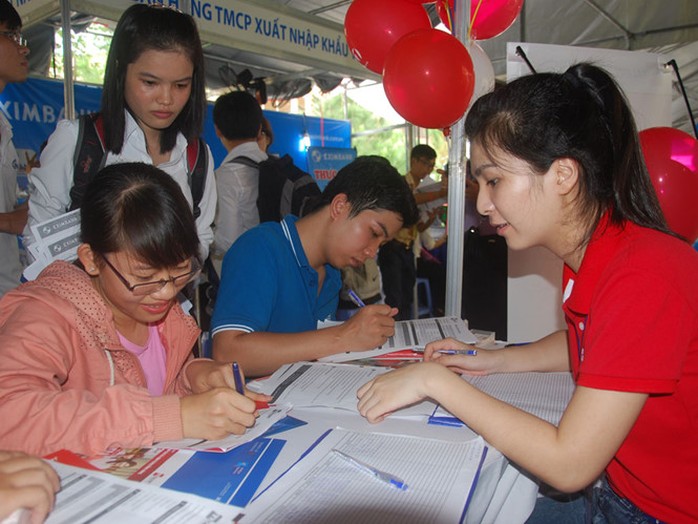 Tích lũy kinh nghiệm khi đi làm thêm - Ảnh 1.