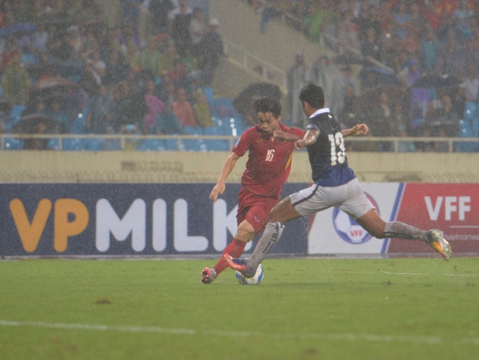 Thắng 5 sao Campuchia, Việt Nam đặt 1 chân vào VCK Asian Cup - Ảnh 13.