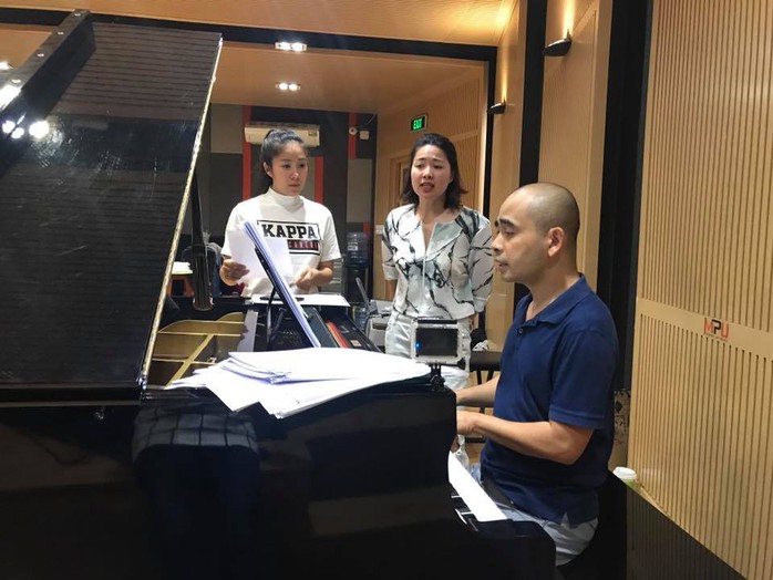 Làm nhạc kịch  Tiên Nga, Thành Lộc về Bến Tre khấn nguyện cụ Đồ Chiểu - Ảnh 2.