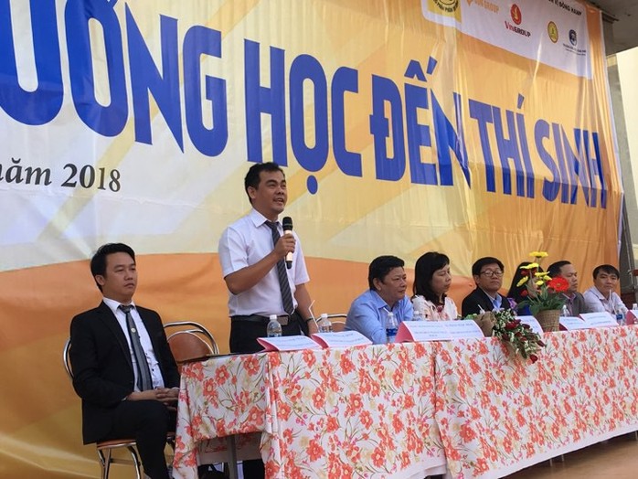 Đưa trường học đến thí sinh 2018 tại Gia Lai: Ngành CNTT dễ bị đào thải? - Ảnh 17.