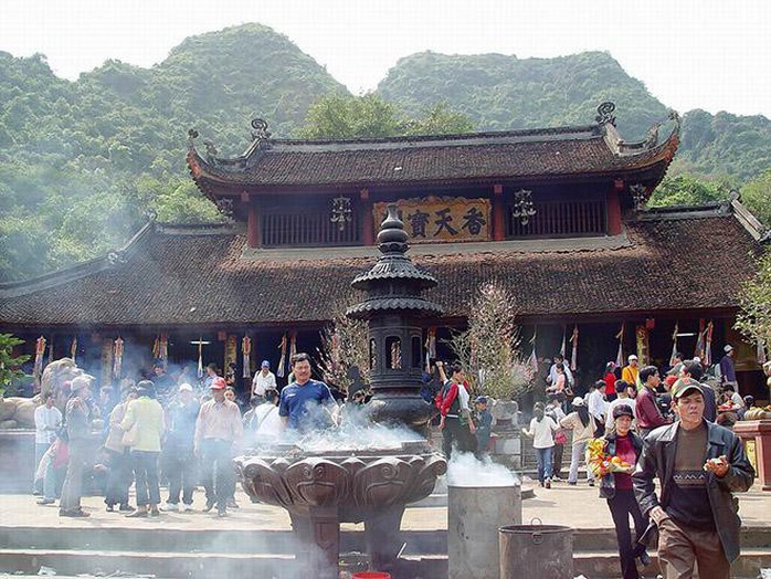 Xiêu lòng với những cảnh đẹp nên thơ ở chùa Hương - Ảnh 2. Xiêu lòng với những cảnh đẹp nên thơ ở chùa Hương - Ảnh 2.