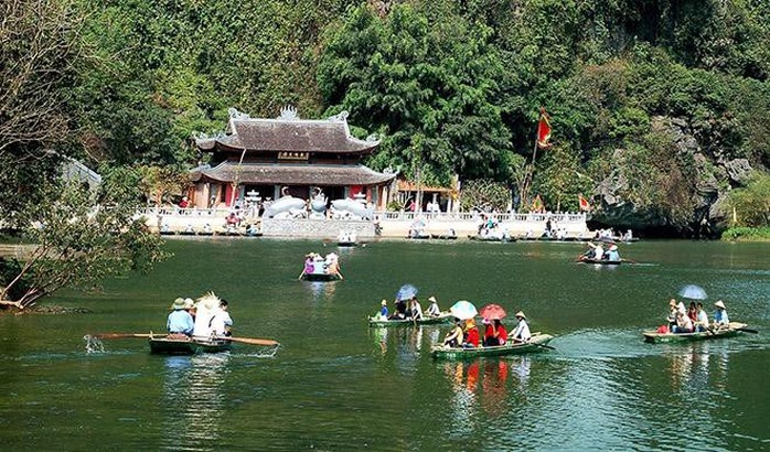Xiêu lòng với những cảnh đẹp nên thơ ở chùa Hương - Ảnh 4. Xiêu lòng với những cảnh đẹp nên thơ ở chùa Hương - Ảnh 4.