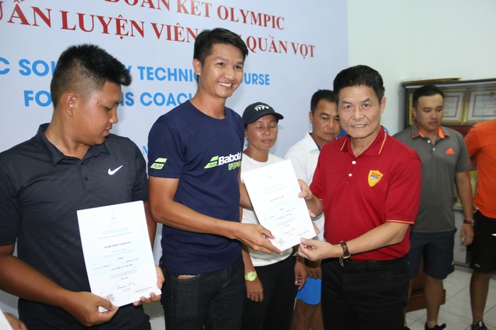 Giảng viên nước ngoài ấn tượng với HLV quần vợt Việt Nam - Ảnh 4.