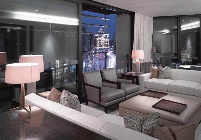 Căn penthouse 2 tầng đắt giá nhất tại Anh - Ảnh 2.