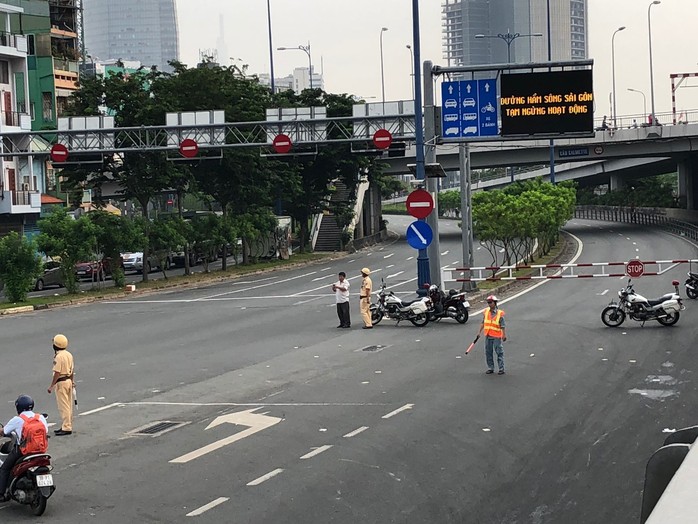 Đã xác minh ra chủ xe tải gây họa ở hầm sông Sài Gòn - Ảnh 2.