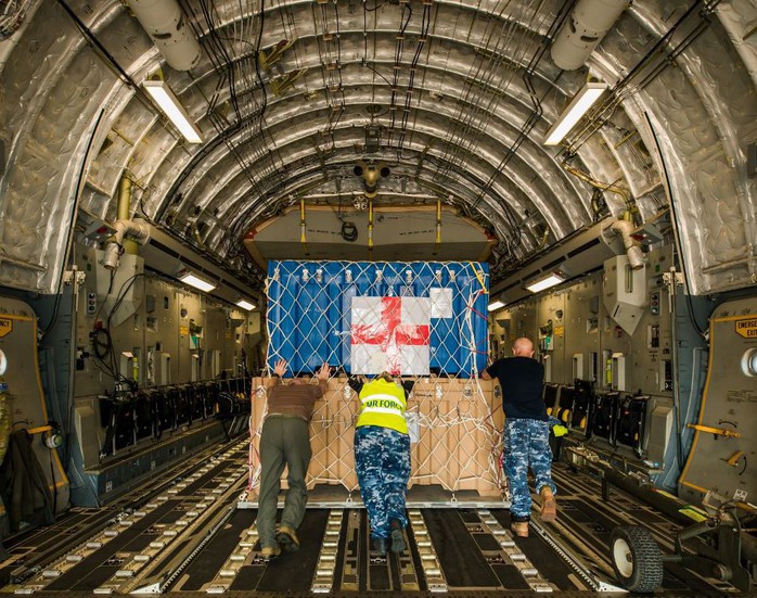 Cận cảnh trong máy bay C-17 đưa bệnh viện dã chiến Việt Nam đến Nam Sudan - Ảnh 2.