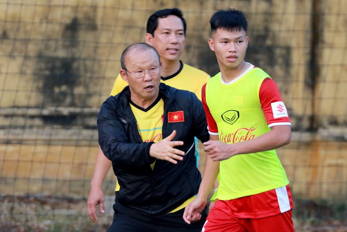 Ba bài toán của HLV Park Hang-seo - Ảnh 1.