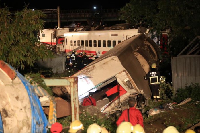 Tai nạn đường sắt ở Đài Loan: Ám ảnh cảnh tượng gần toa số 6 - Ảnh 1.