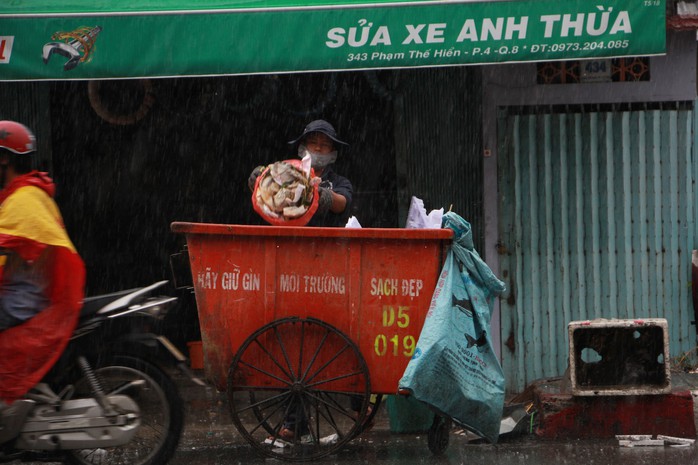 Nợ lương ở các công ty công ích: Sở Tài nguyên - môi trường TP HCM nhận sai sót - Ảnh 1.