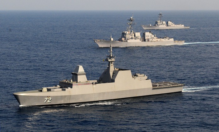 Đọ uy lực tàu chiến trong tập trận chung Trung Quốc - ASEAN - Ảnh 3.