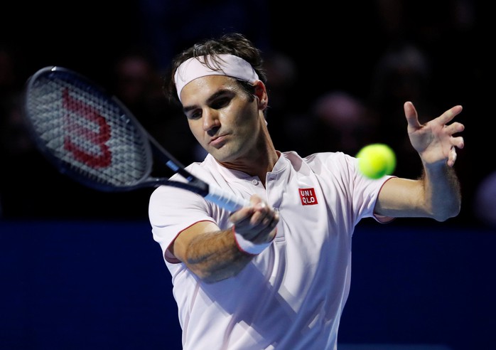 Federer: Từ cậu bé nhặt bóng thành huyền thoại sống quần vợt thế giới - Ảnh 1.