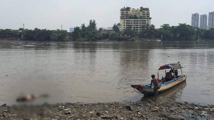 Phát hiện xác nam thanh niên trên sông Sài Gòn - Ảnh 1.