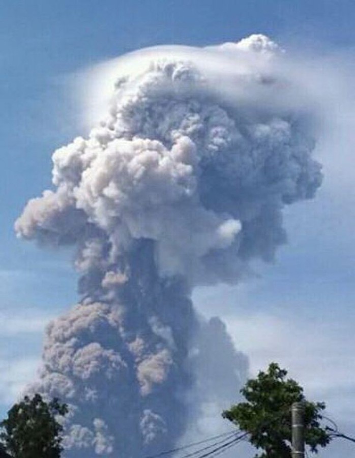 Đảo Sulawesi: Núi lửa thức giấc sau thảm họa động đất, sóng thần - Ảnh 3.