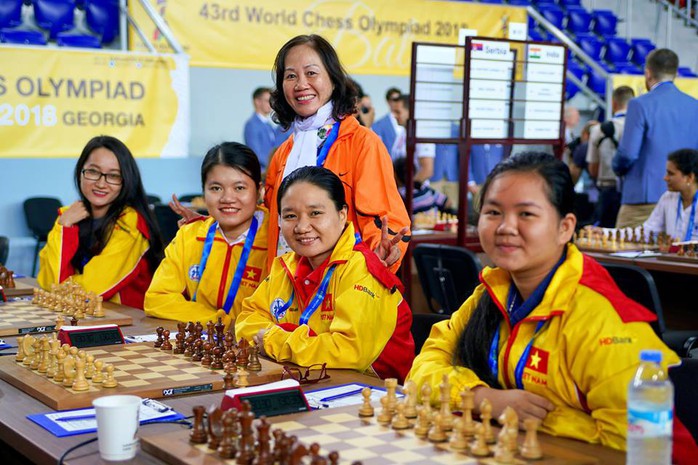 Cờ vua Việt Nam áp sát Top 10 Olympiad đồng đội thế giới - Ảnh 4.