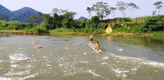 Rủ nhau ra đập chơi, 3 học sinh lớp 3 đuối nước - Ảnh 1.