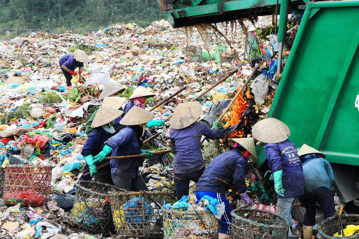 Đà Nẵng: Nếu còn người dân phản ánh mùi hôi sẽ thay thế Giám đốc Xí nghiệp - Ảnh 1.