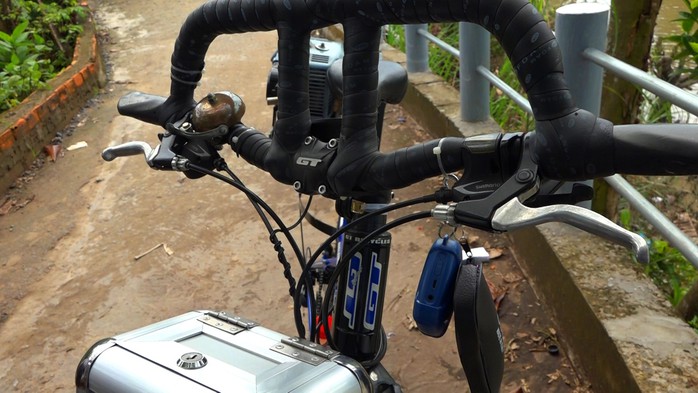 Lão nông chế tạo xe đạp chạy bằng máy cắt cỏ “độc nhất vô nhị” - Ảnh 6.