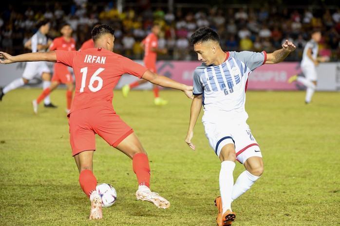 Indonesia và Philippines cùng thắng, bảng B AFF Cup căng như dây đàn - Ảnh 3.