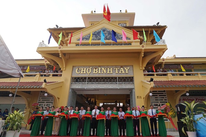 Ngôi chợ gần 100 tuổi ở TP HCM chính thức mở cửa trở lại - Ảnh 2. Ngôi chợ gần 100 tuổi ở tỷ lệ kèo góc nhà cái chính thức mở cửa trở lại - Ảnh 2.