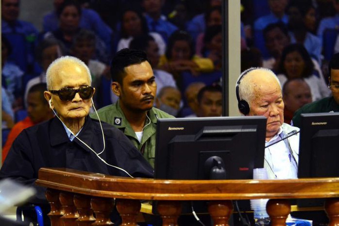 Hai cựu thủ lĩnh Khmer Đỏ lãnh thêm án chung thân vì tội diệt chủng - Ảnh 1.