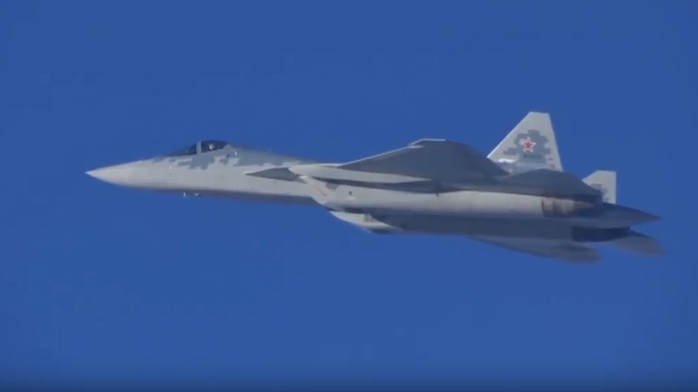 Nga tung video Su-57 bị đẩy tới giới hạn ở Syria - Ảnh 1.
