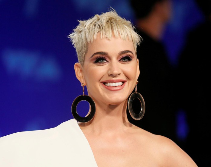 Katy Perry đánh bại Taylor Swift và Rihanna về thu nhập - Ảnh 1.