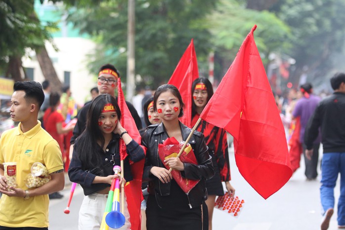 Thắng Campuchia 3-0, Việt Nam vào bán kết với ngôi đầu bảng A - Ảnh 15.