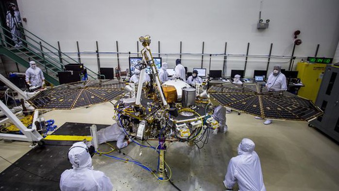 “7 phút tử thần” của tàu NASA sắp đổ bộ sao Hỏa - Ảnh 2.