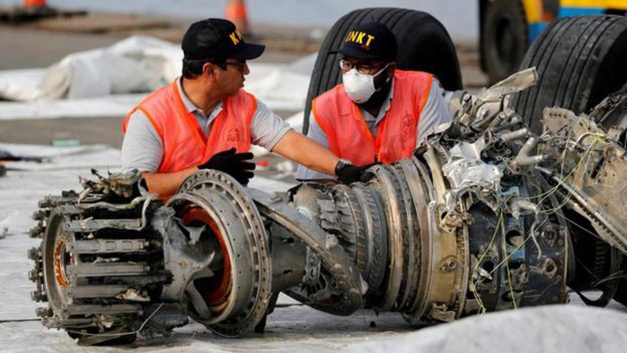 Cuộc chiến giữa người và máy trong những phút cuối vụ rơi máy bay Lion Air - Ảnh 3.