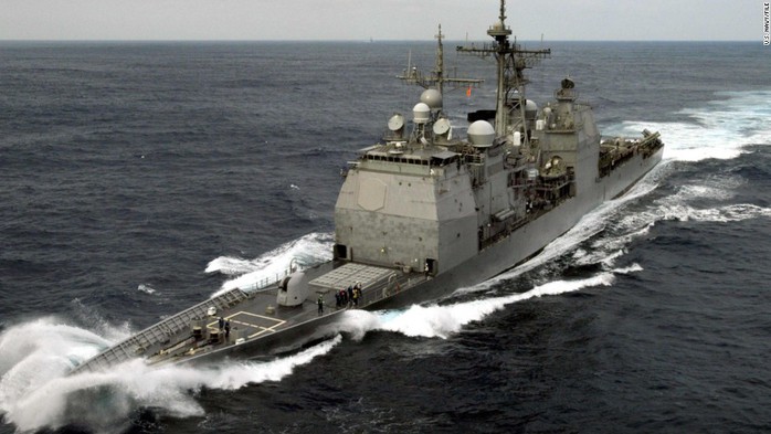 Tàu tuần dương Mỹ tới gần Hoàng Sa thách thức Trung Quốc - Ảnh 1.