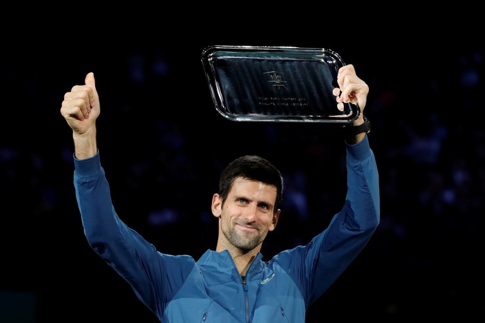 Video: Đuối sức, Djokovic để Khachanov tạo địa chấn ở Paris - Ảnh 5.