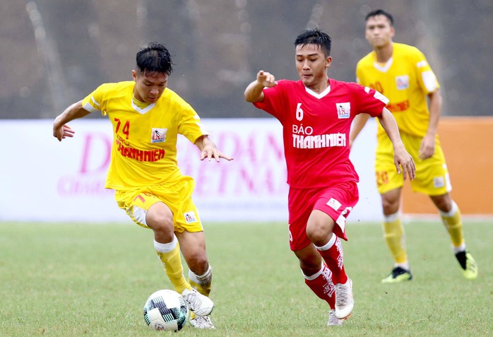 Ghi siêu phẩm, đồng đội của Quang Hải giúp U21 Hà Nội vào bán kết - Ảnh 2.