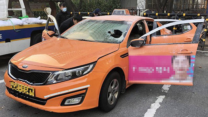 Hàn Quốc: Tài xế taxi tự thiêu phản đối dịch vụ đi chung xe - Ảnh 1.