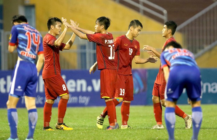 Việt Nam thắng đậm Gimhae CFC, vào chung kết U21 quốc tế 2018 - Ảnh 3.