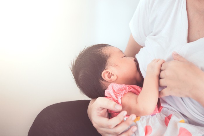 HMO là gì và nó quan trọng thế nào với trẻ sơ sinh và trẻ nhỏ? - Ảnh 1.