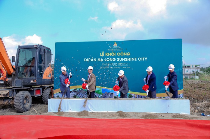 Ra mắt dự án Hạ Long Sunshine city tại Hạ Long - Ảnh 1. Ra mắt dự án Hạ Long Sunshine city tại Hạ Long - Ảnh 1.