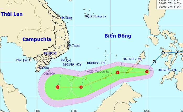 Sáng nay 30-12, áp thấp nhiệt đới lao nhanh vào Biển Đông - Ảnh 1.