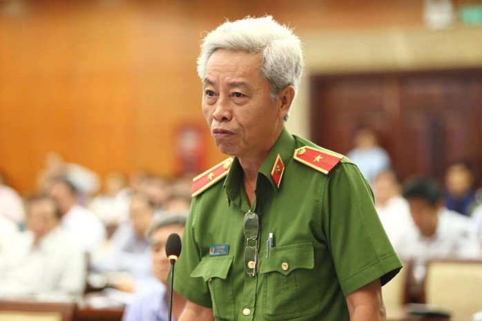 Thiếu tướng Phan Anh Minh: Chỉ cần ngửi chất bẩn tạt vào nhà con nợ là ói mửa - Ảnh 1.