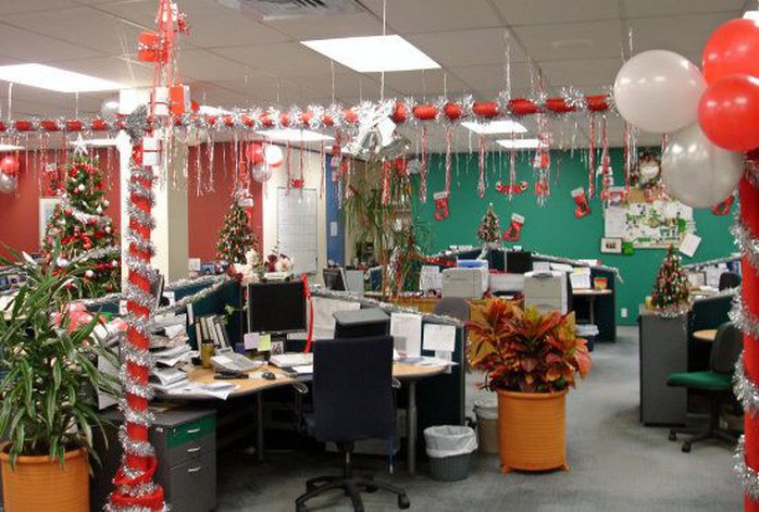 Gợi ý trang trí Noel cho văn phòng công ty đẹp và ấn tượng nhất - Ảnh 20. Gợi ý trang trí Noel cho văn phòng công ty đẹp và ấn tượng nhất - Ảnh 20.