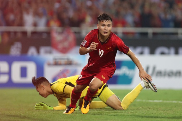 Clip: Thắng Philippines 4-2, Việt Nam vào chung kết AFF Cup 2018 - Ảnh 5.