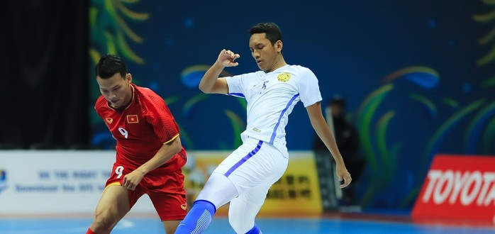 VCK Futsal châu Á 2018: Việt Nam lại thua Malaysia - Ảnh 3.